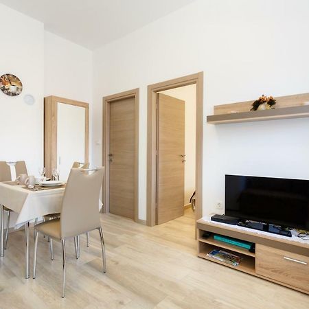 Apartment Rosemary 24 Krk Town Exteriér fotografie